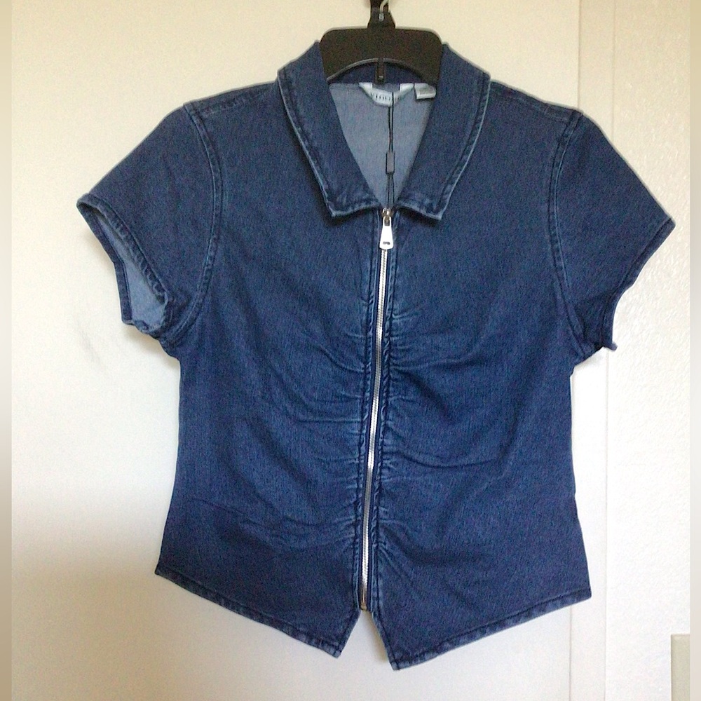 Vigoss Dark Blue Denim Zip-Front Crop Top